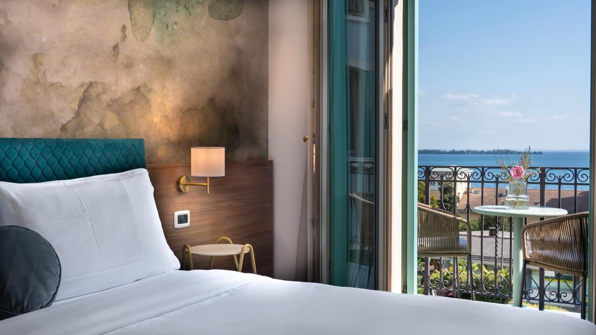 Gardone Palace Hotel Gardone Riviera Exterior photo